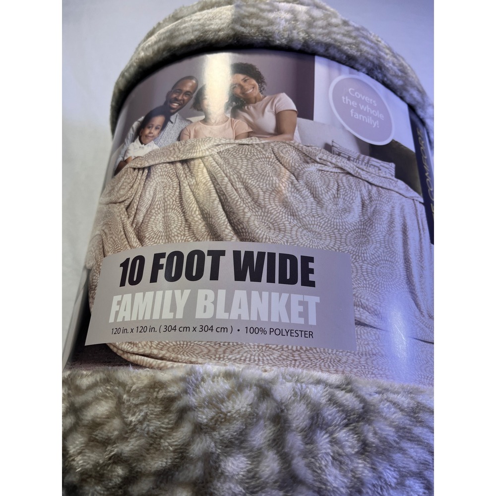 Life Comfort Family Blanket Family 10ft Tan NEW Oversized Plush Faux Fur 120x120